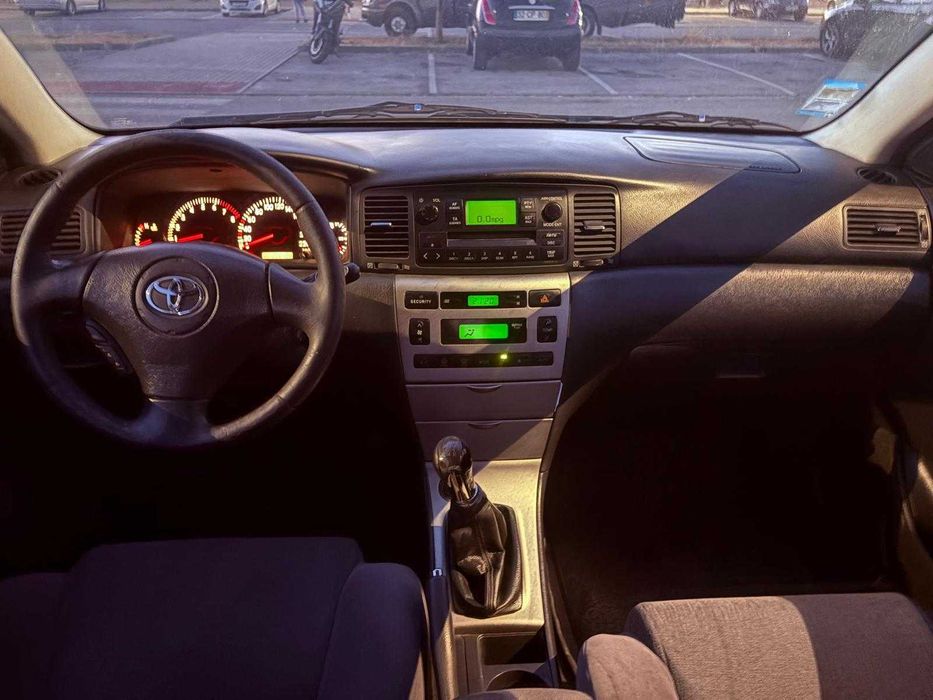 Toyota Corolla — fotografia 8