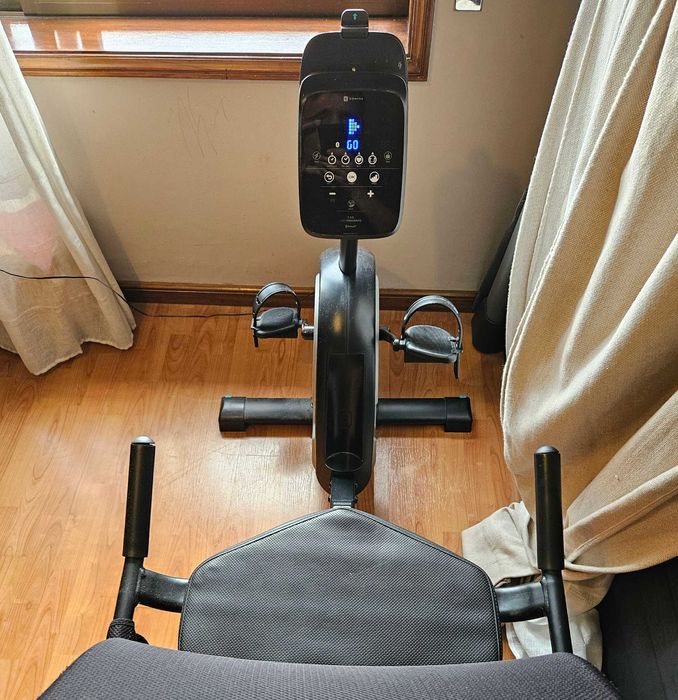 Bicicleta Estática E SEAT
