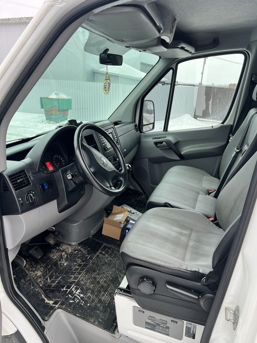 Volkswagen Crafter 2015 • Обслужений •BI-Led лінзи