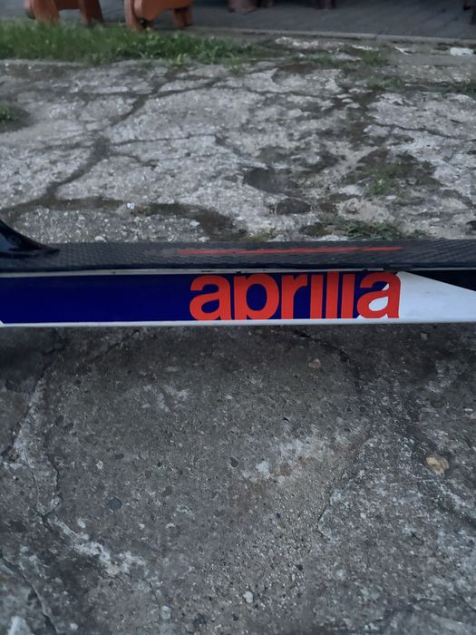 Hulajnoga elektryczna Aprilia eSRZ