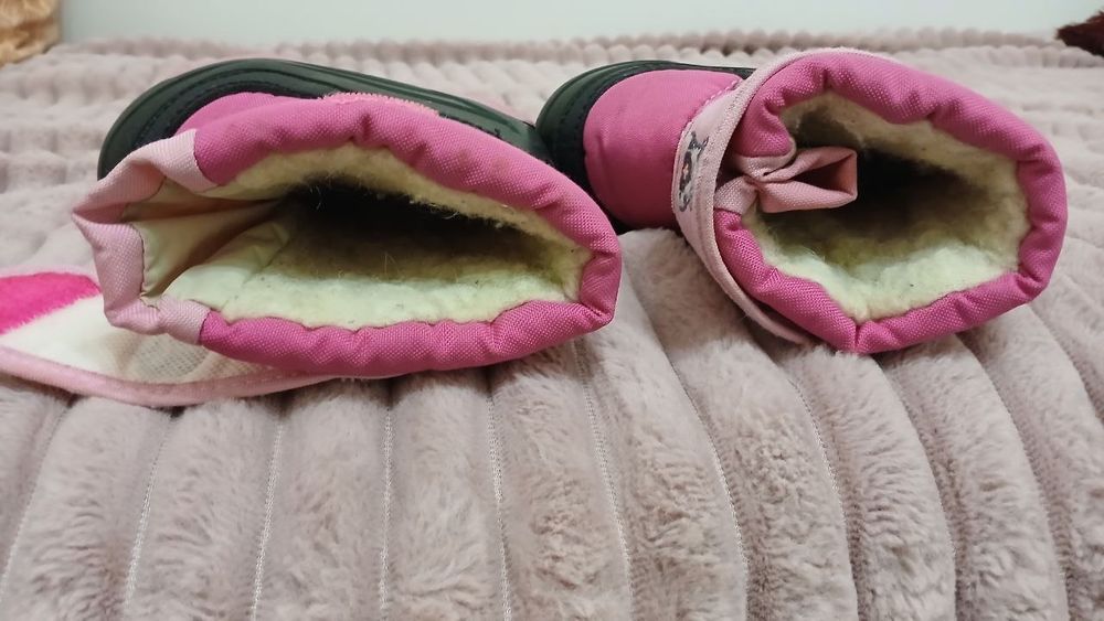 Зимові чоботи для дівчинки