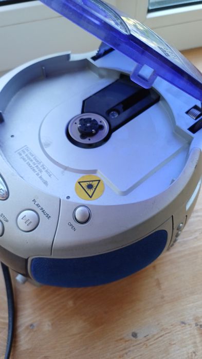 Продам радио  SNOOZE.