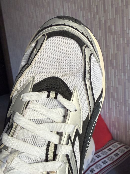 Чоловічі кросівки Puma Morphic retro 43 розмір