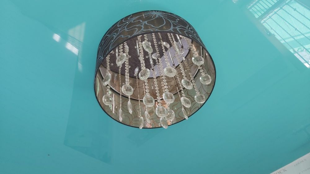 Очень красивая люстра