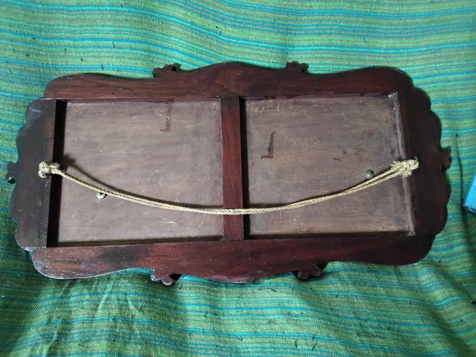 Peça Vintage ultima ceia madeira maciça e latão