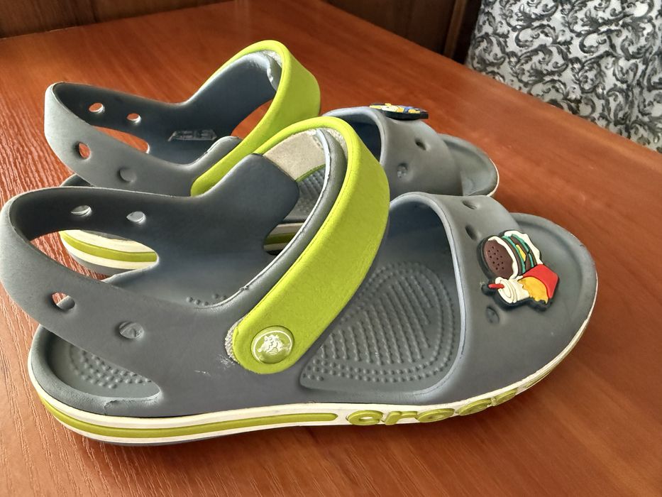 Сандалі Crocs. J1 На хлопчика.