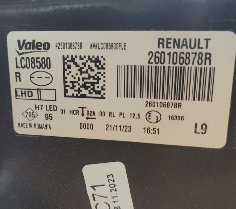 Renault Megane IV lampa przednia lewa prawa