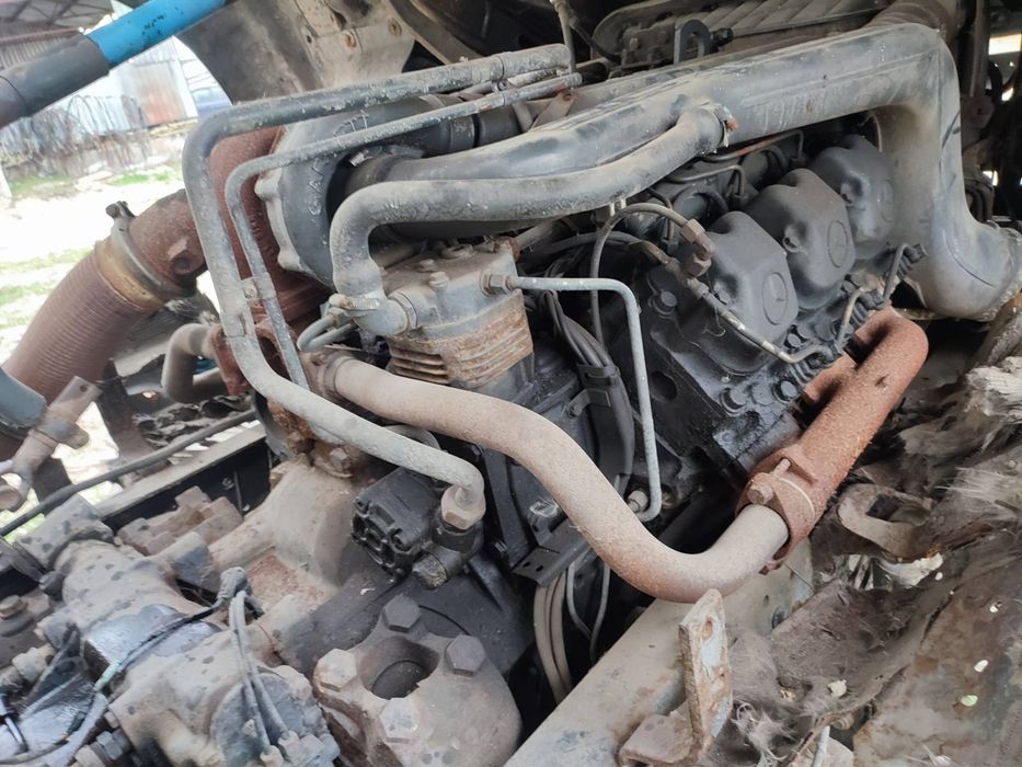 Двигун Мерседес ОМ441LA