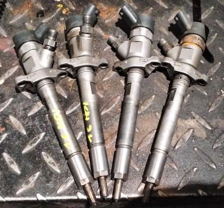 wtrysk 1.6 hdi Citroen Berlingo C3 C4 Jumpy Ford 044511/0239 komplet