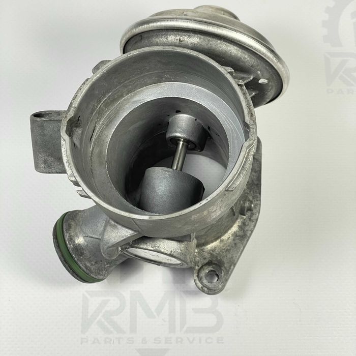 Клапан EGR - ЕГР на Мерседес C W203 E W210 ML270 W163 2.2 om611 2.7