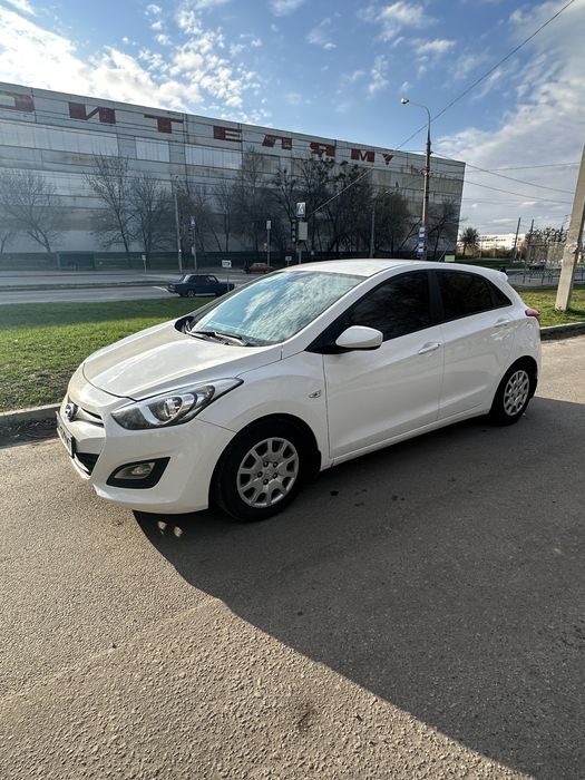 Аренда Авто Хюндай I-30