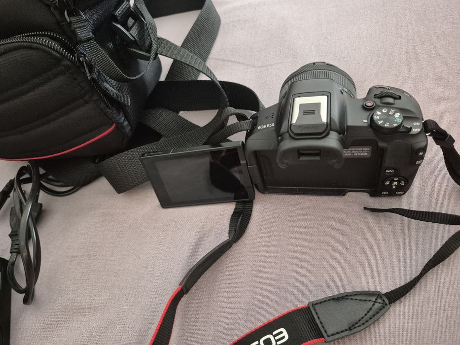 Na sprzedaż Canon EOS r50