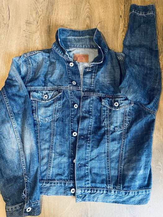 Джинсовые куртки Zara