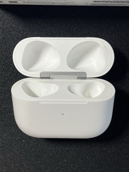 Apple AirPods 3.ª Geração Originais | Caixa + Fatura | Bom estado