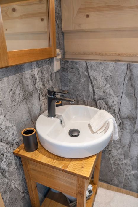 Drewniany Góralski domek z balią w Górach Podhale "Na Zogrodzie"