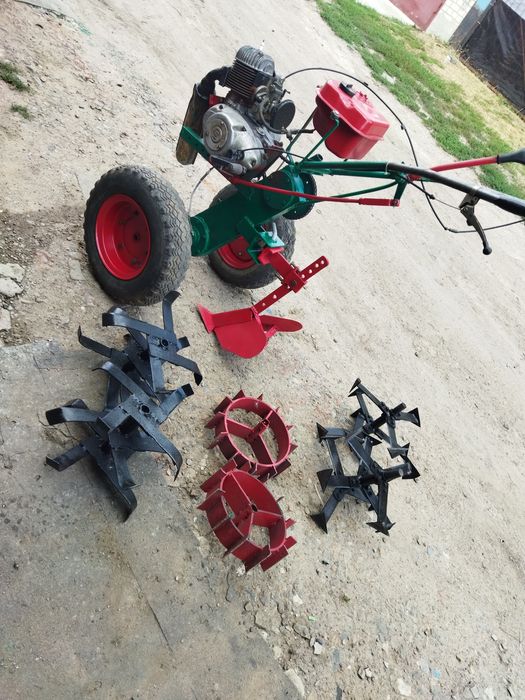 Продам мотоблок.