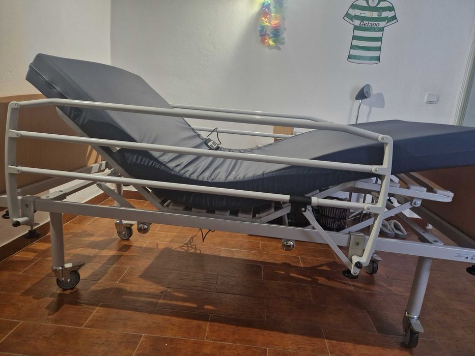 Cama eléctrica (seminova e com garantia))