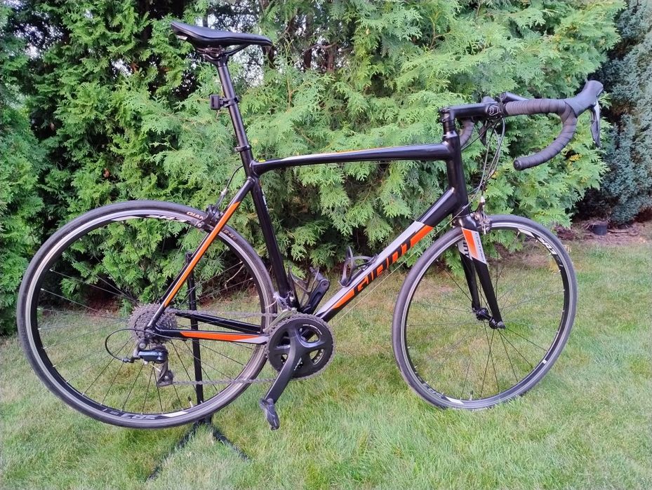 Rower szosowy Giant Contend 2 rozm. XL