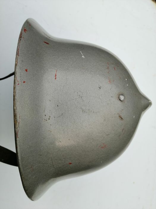 Sprzedam kask strażacki.