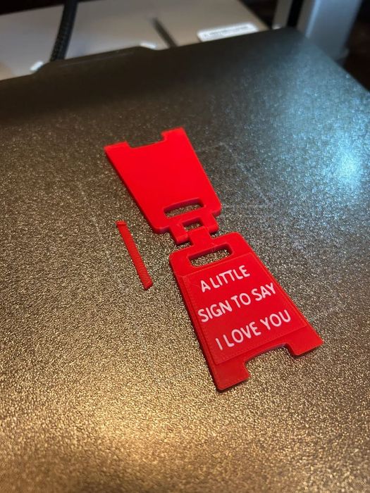 Мініатюрна табличка з вашим кастомним текстом