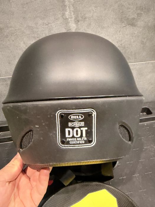 Мотошлем Bell Rogue Matt black