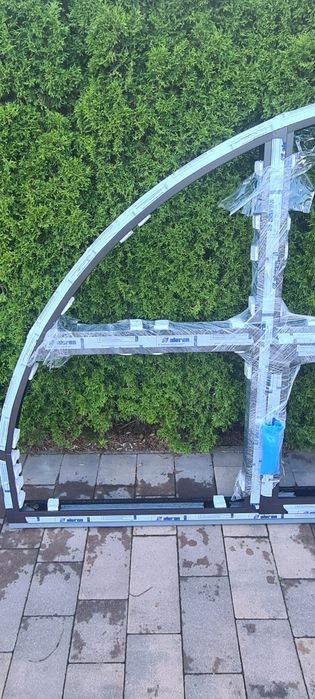Nowe okna łukowe aluminiowe