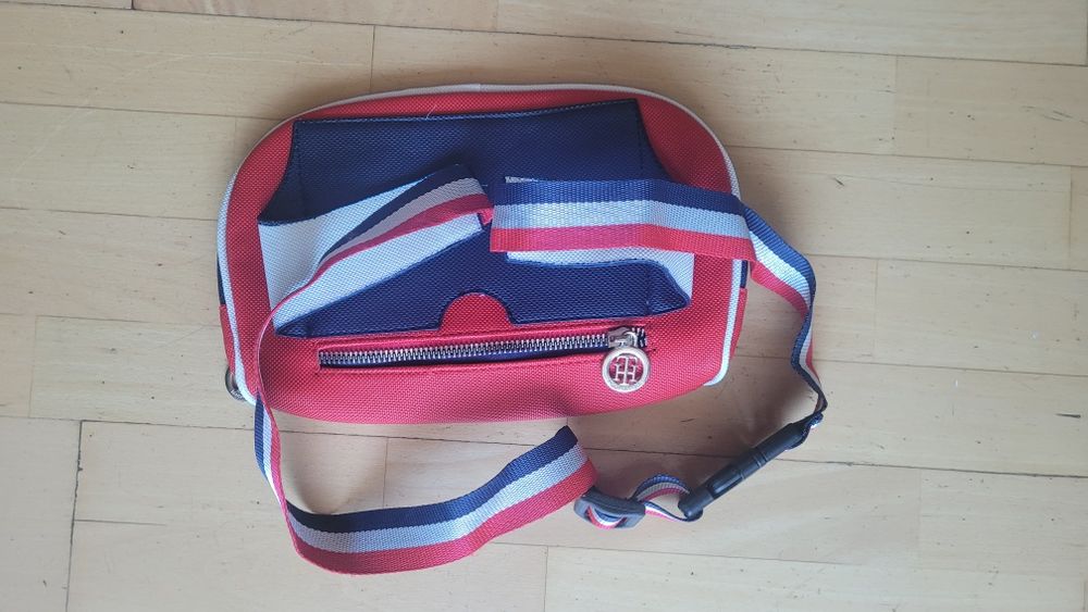 Saszetka na pas Tommy Hilfiger Nowy