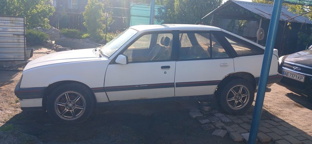 Продам Опель Аскона B