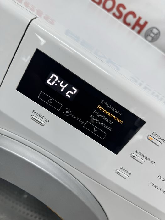 Сушильна машина Miele TKB450WP (сушка, сушильная)