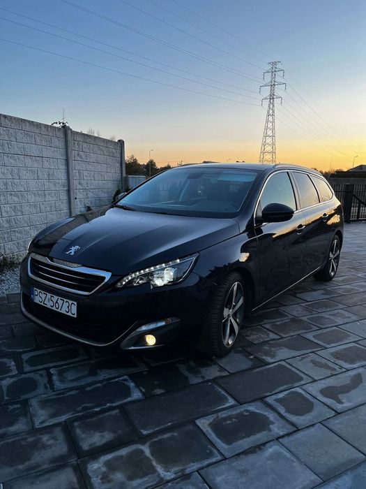 Peugeot 308 Full LED solar dach Allure 150km