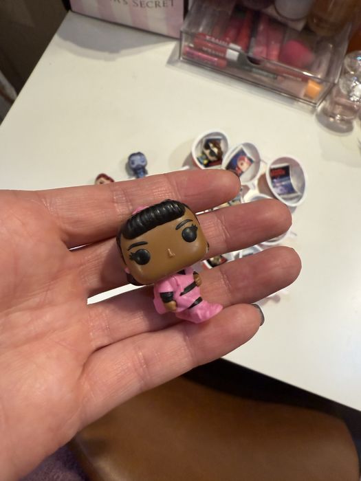 Продаж Іграшки kinder strangers things дивні дива осд