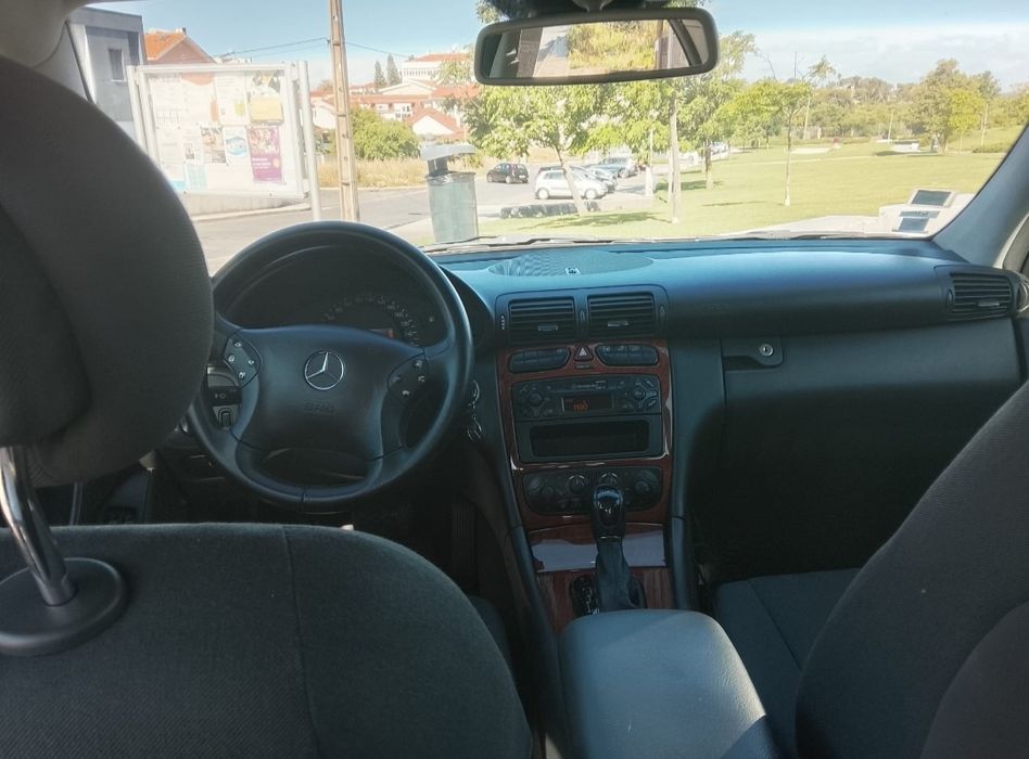 Mercedes C220 Cdi Auto Poucos Quilómetros
