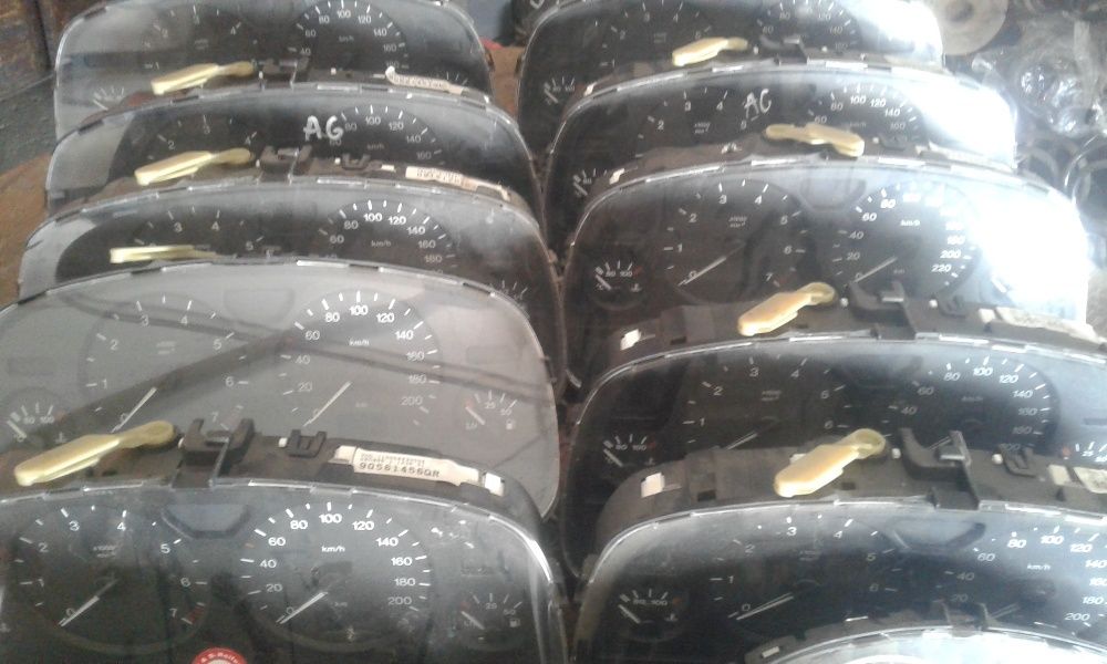 Панель приладів Opel Astra Vectra Omega Zafira Combo Insignia Signum