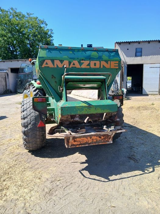 Rozsiewacz do wapna Amazone ZG-B 6000