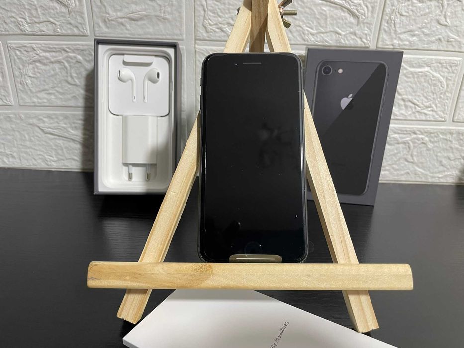 Apple iPhone 8 128gb Neverlock NEW Не активований 100% АКБ