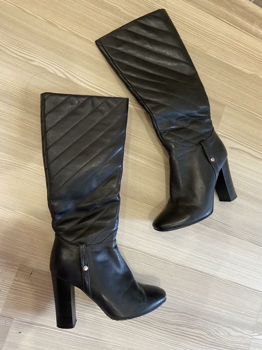 Продам кожаные сапоги