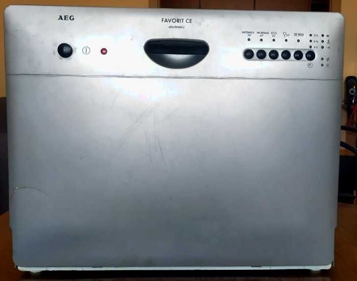 Посудомийна машина настільна Electrolux