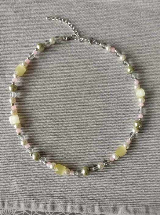 Naszyjnik krótki, choker