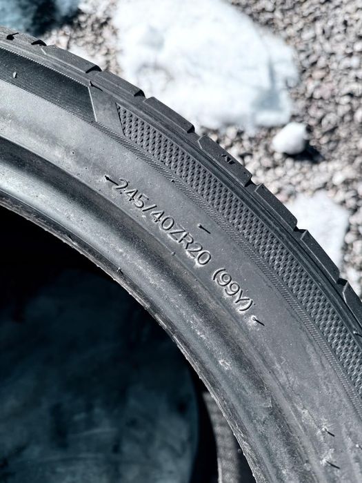 245 40 20 Hankook Evo 3 2024 85%