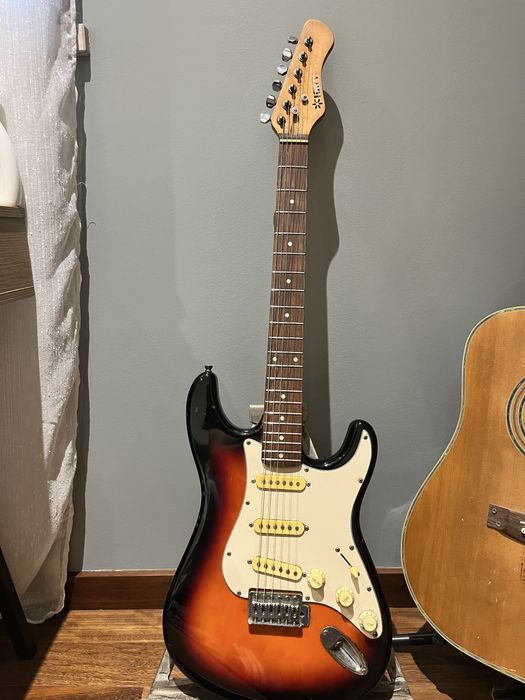 Guitarra Elétrica