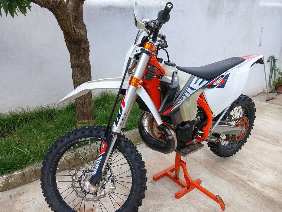 Ktm 250 exc tpi Six days