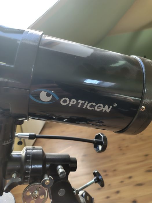 Teleskop Opticon