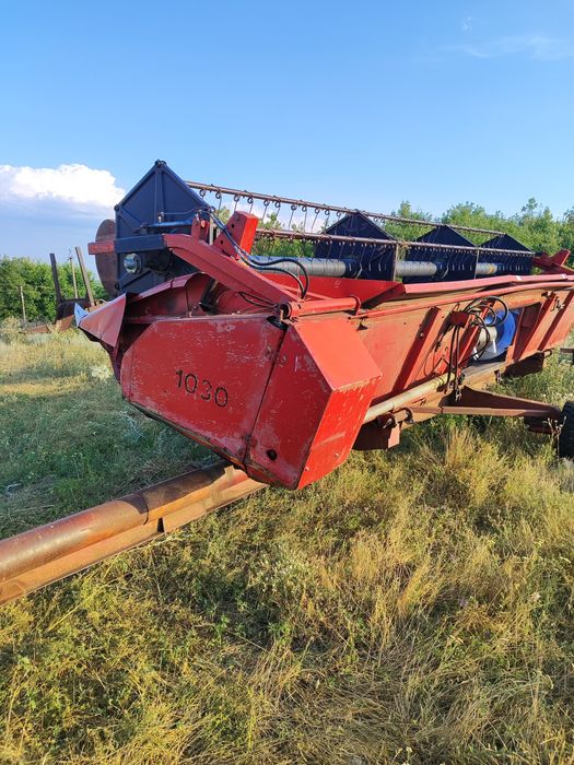 Продам комбайн "CASE2188"