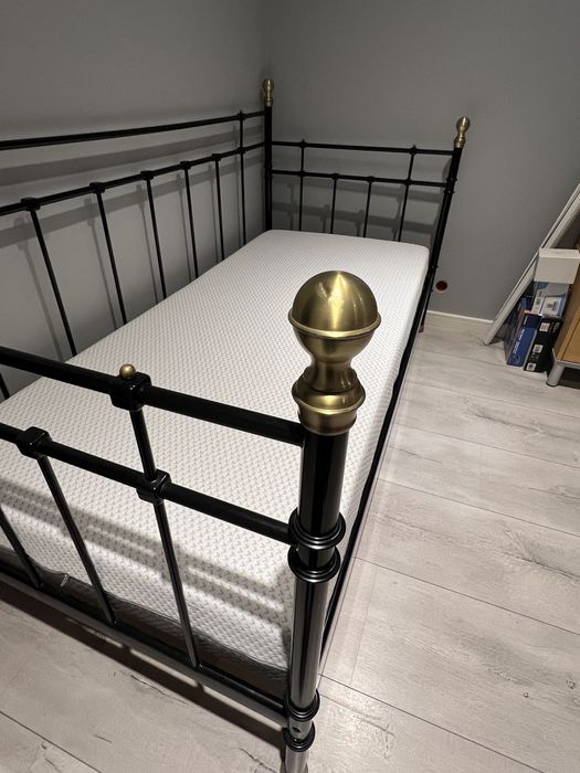 Łóżko metalowe czarne Tromsnes Ikea 200/90 cm