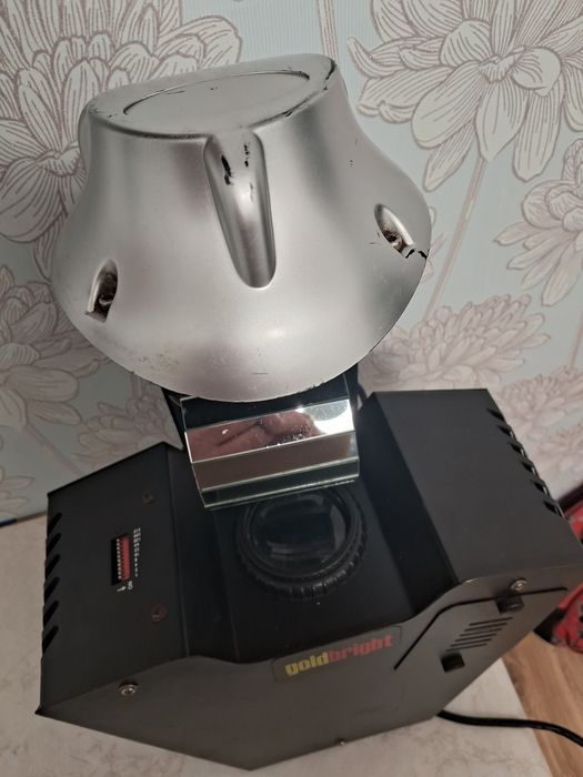 Светомузыка ,цветомузыка ,световой прибор ,сканер