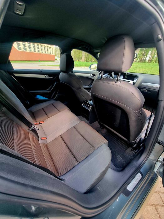AUDI A4 B8 2.0 TFSI 211 KM Allroad Quattro Automat