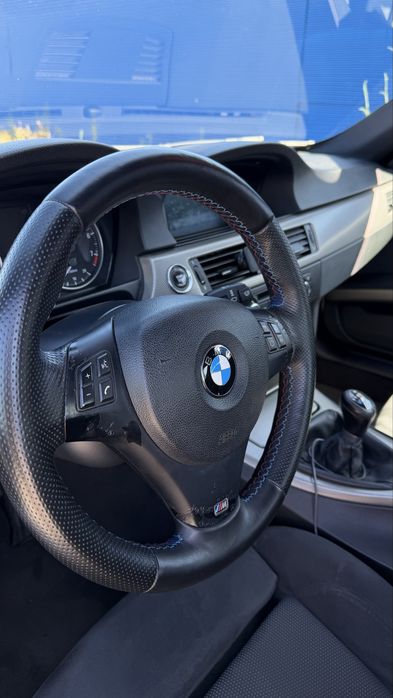 BMW E92 320i Coupé Pack M • 184cv