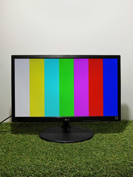 Монитор LG 22M38A (22" / Full HD / 5 мс / TN / VGA)