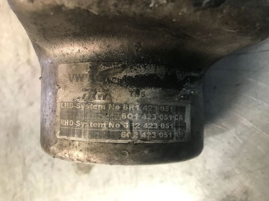 BOMBA DE DIRECÇÃO / DIREÇÃO ASSISTIDA SEAT IBIZA 6L 6J / VOLKSWAGEN