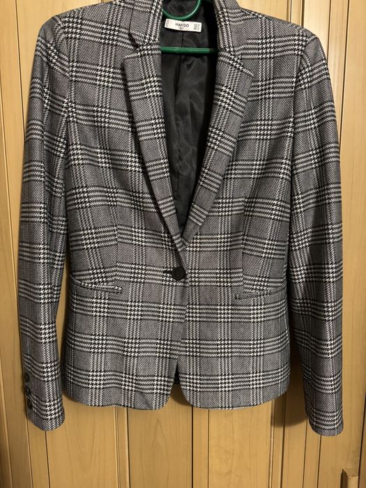 Жакет жіночий Mango